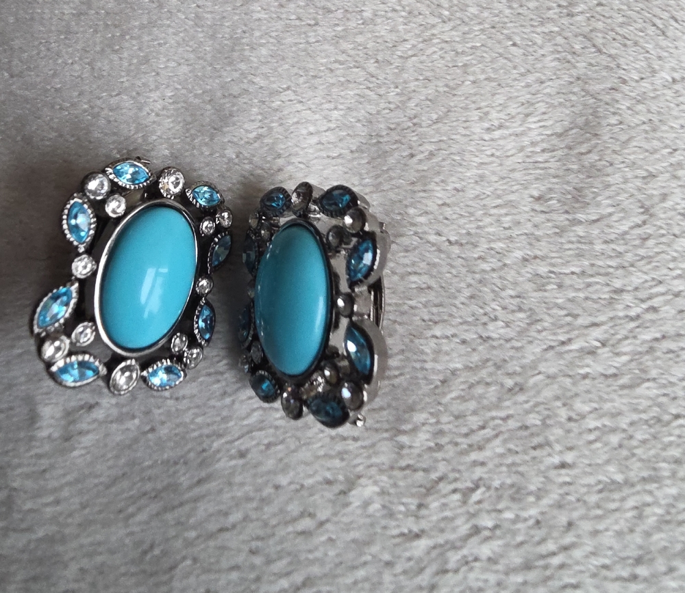 Elegant Turquoise and Silver Earrings